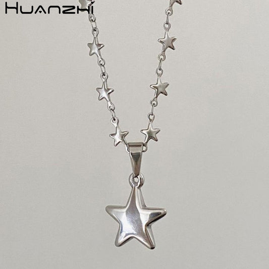 Metal Star Pendant Necklace